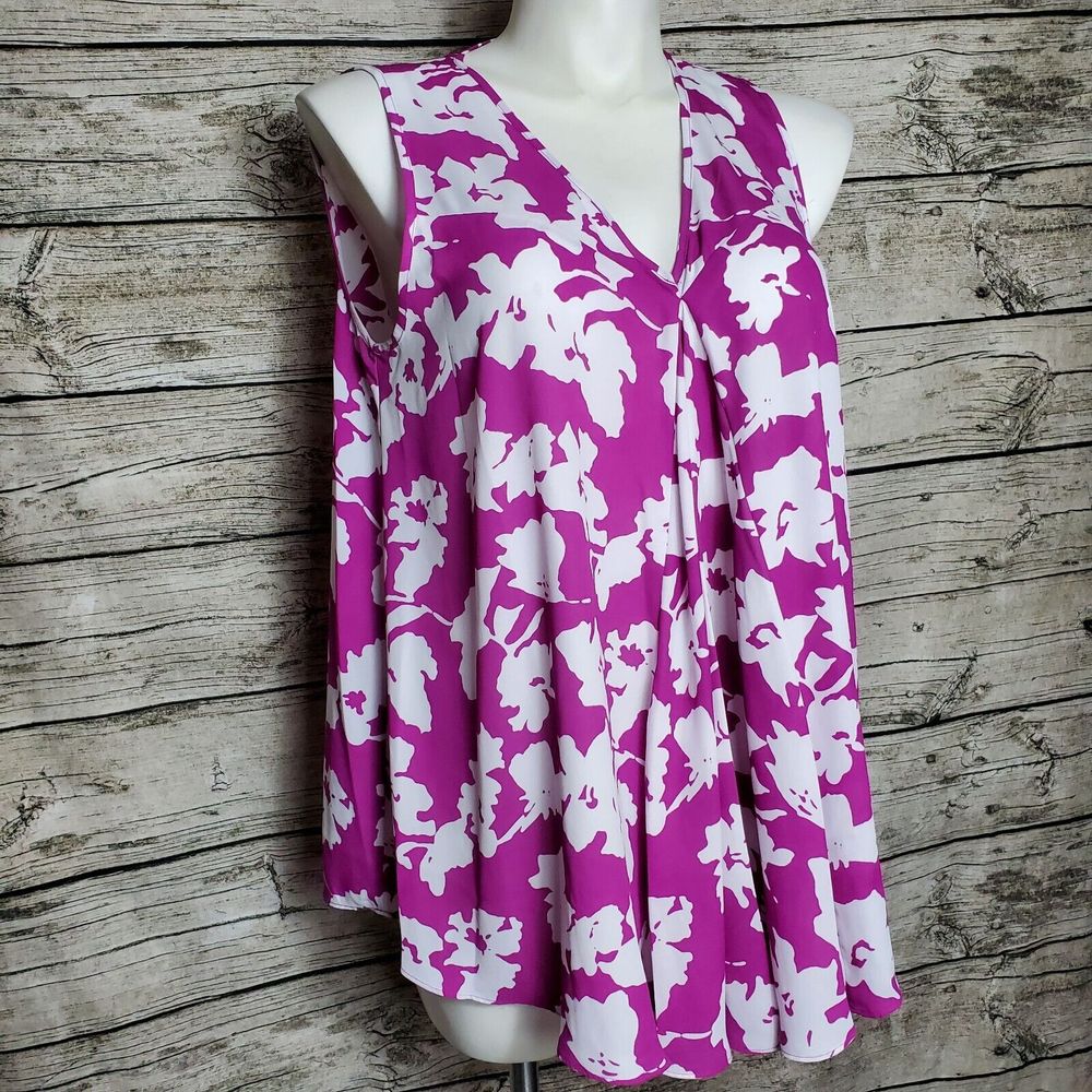Alfani Pink and White Floral V-Neck Swing Tank